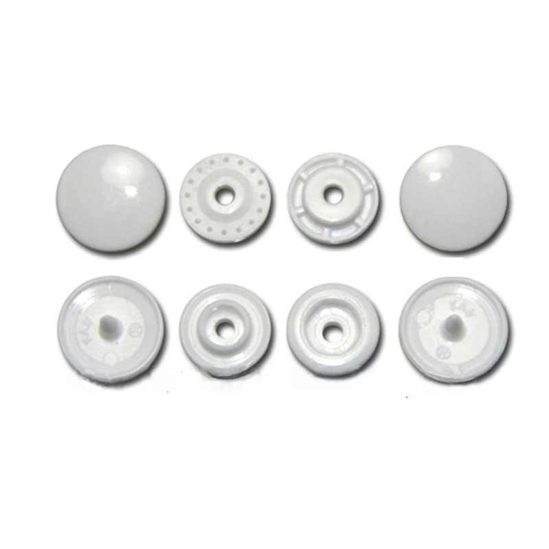 resin-snap-button_2941.jpg