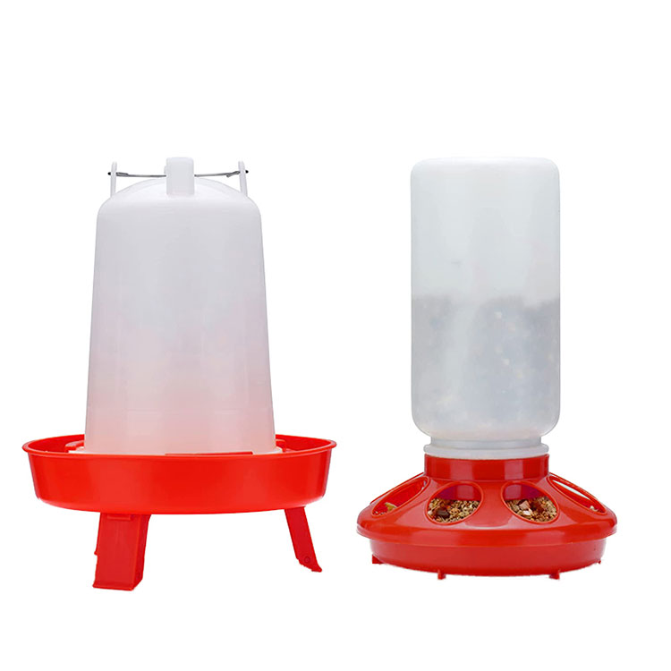 What Are The Advantages of Poultry Waterers and Feeders